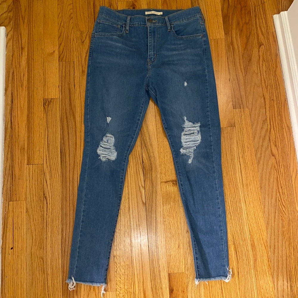 Skinny jeans